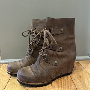 SOREL Joan Of Arctic Wedge Mid Brown Leather Laced Booties Women's Size 7.5